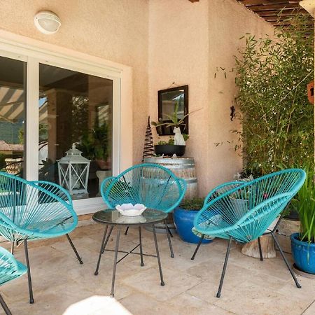 Chambre Et Table D'Hotes Villa Pomponette Nans-les-Pins Dış mekan fotoğraf