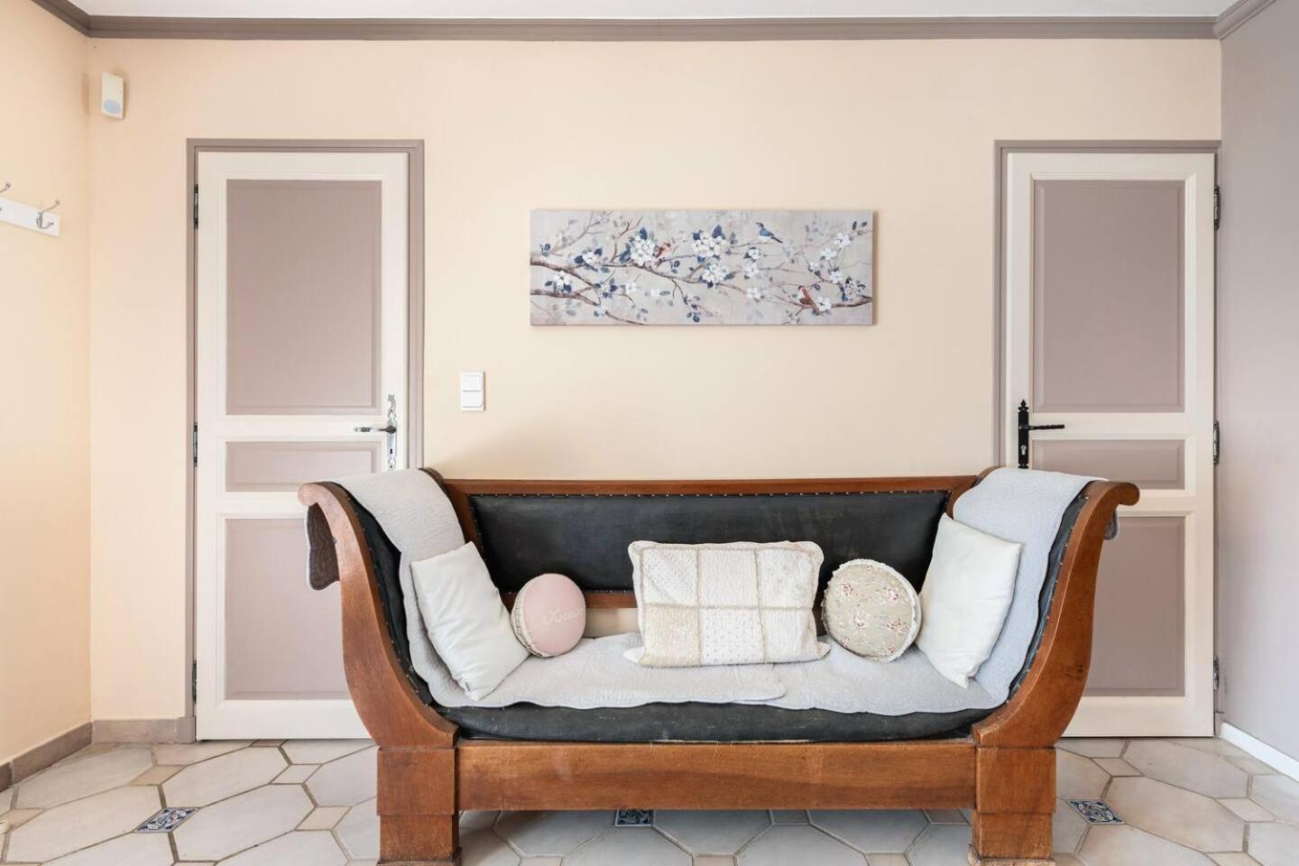 Chambre Et Table D'Hotes Villa Pomponette Nans-les-Pins Dış mekan fotoğraf