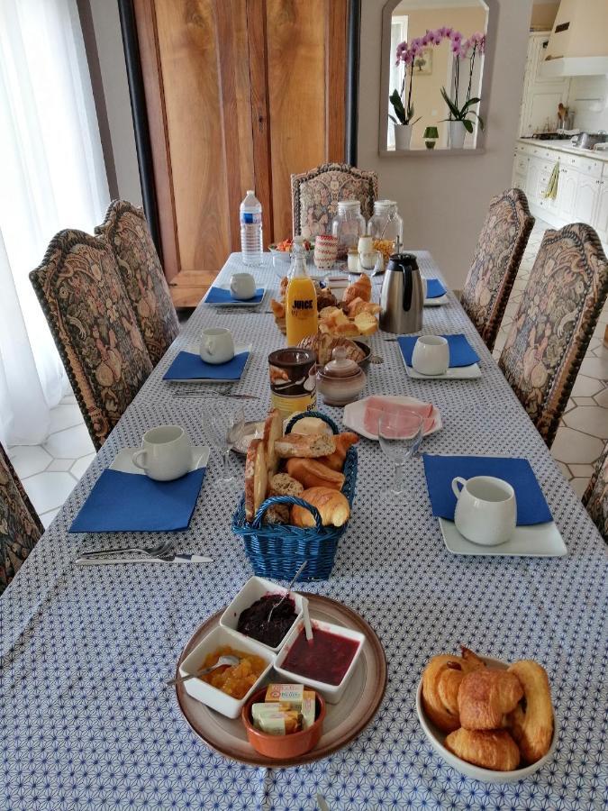 Chambre Et Table D'Hotes Villa Pomponette Nans-les-Pins Dış mekan fotoğraf
